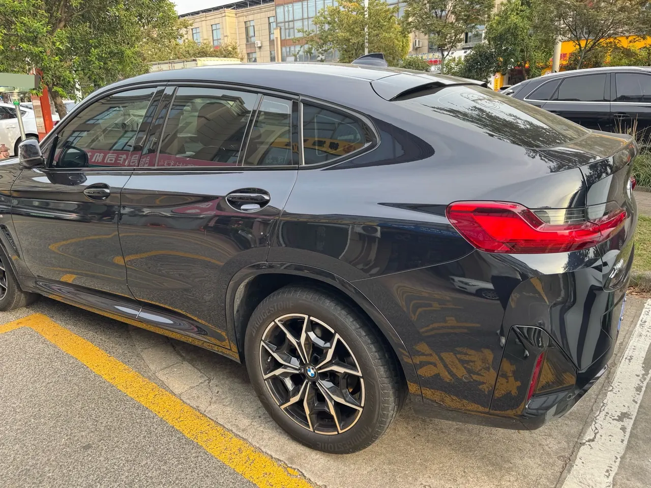 BMW X4 (Imported) 2022 X4 xDrive25i 2.0T M Sports Suit Automatic Gear 2