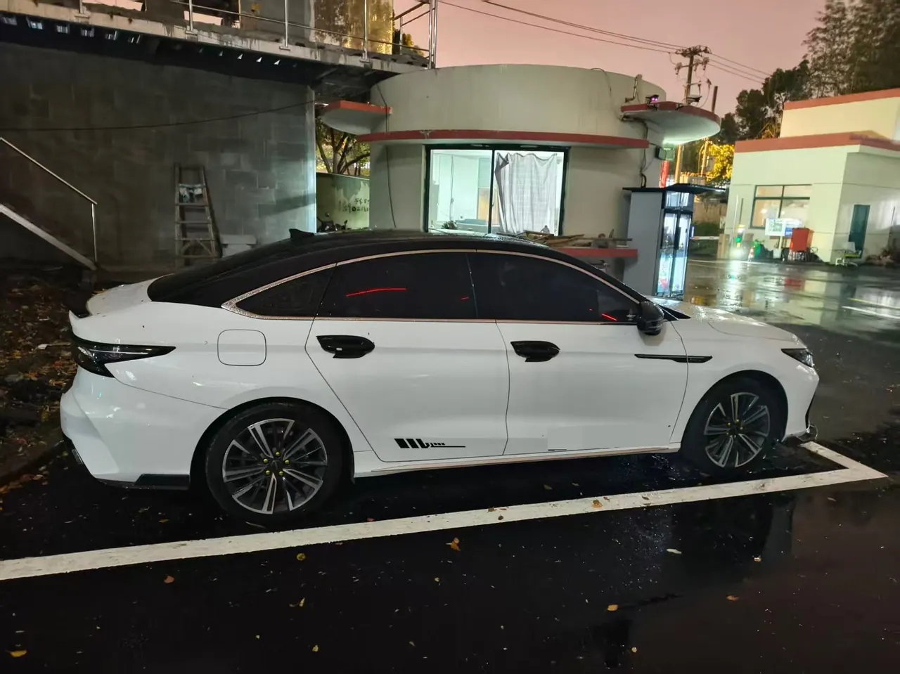 Chery 2022 Erez 8 1.6T Ease Automatic Gear 4