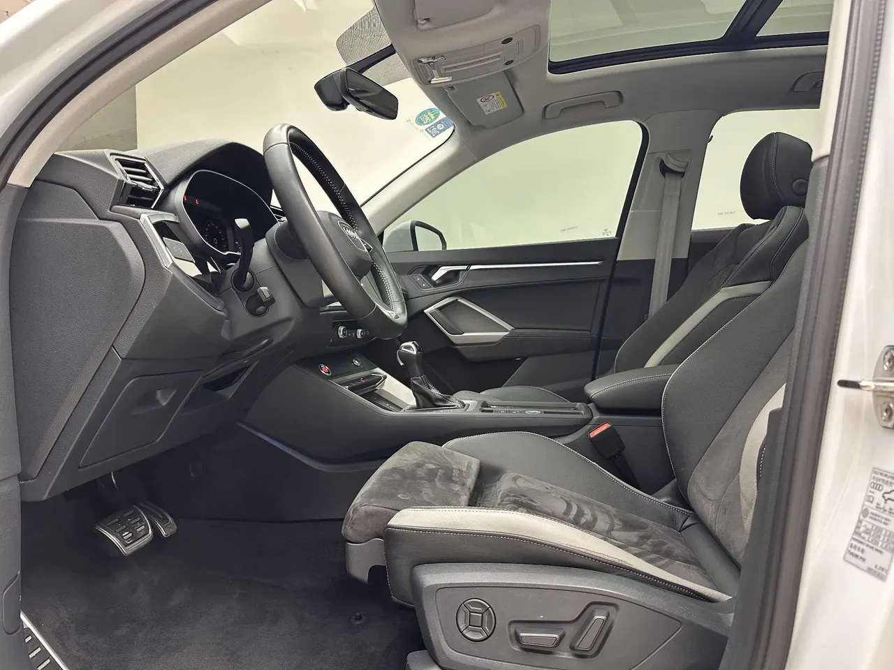 Audi 2020 Q3 1.4TFSI 35TFSI Aggressive Dynamic Automatic 12