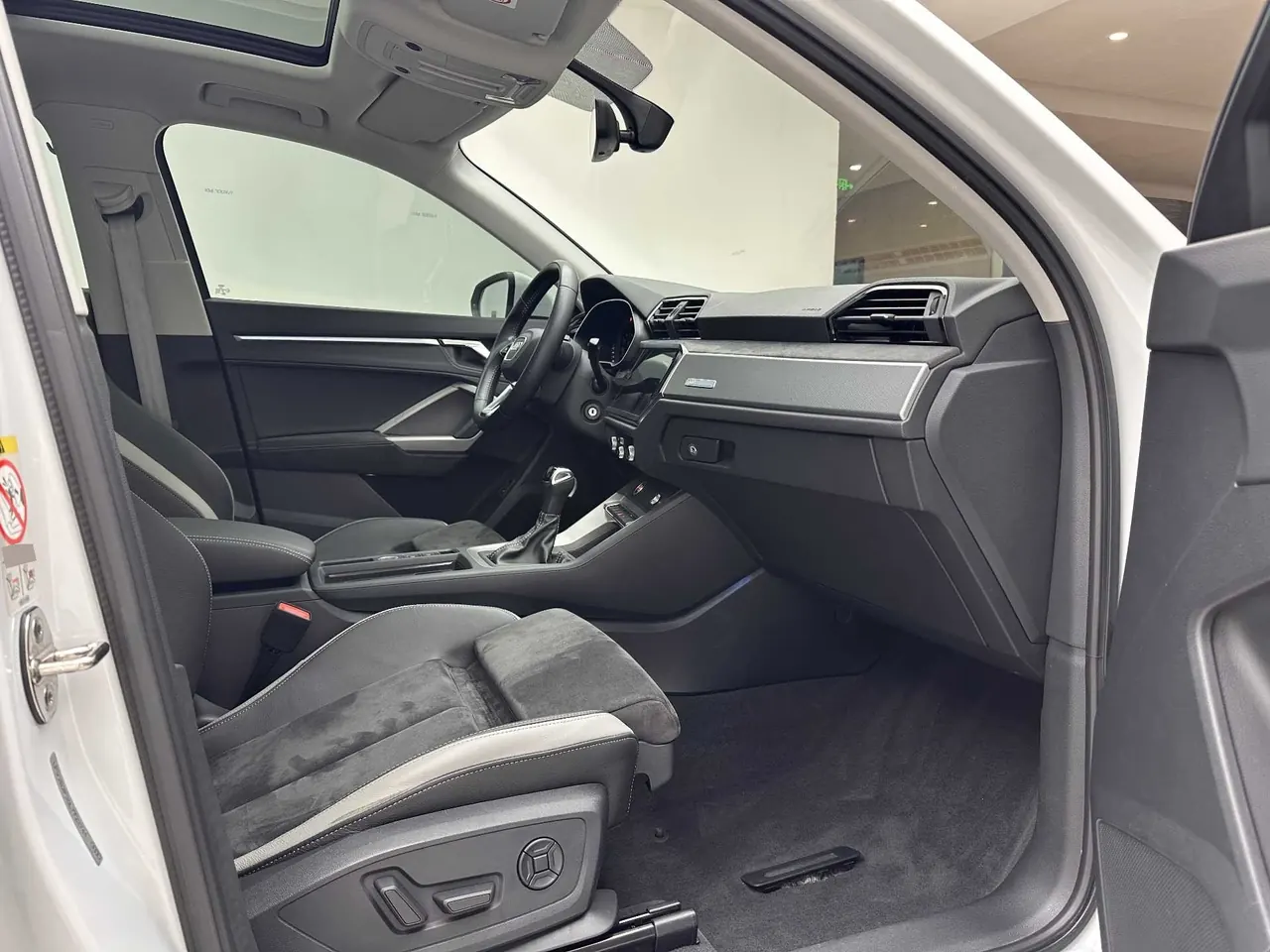 Audi 2020 Q3 1.4TFSI 35TFSI Aggressive Dynamic Automatic 14