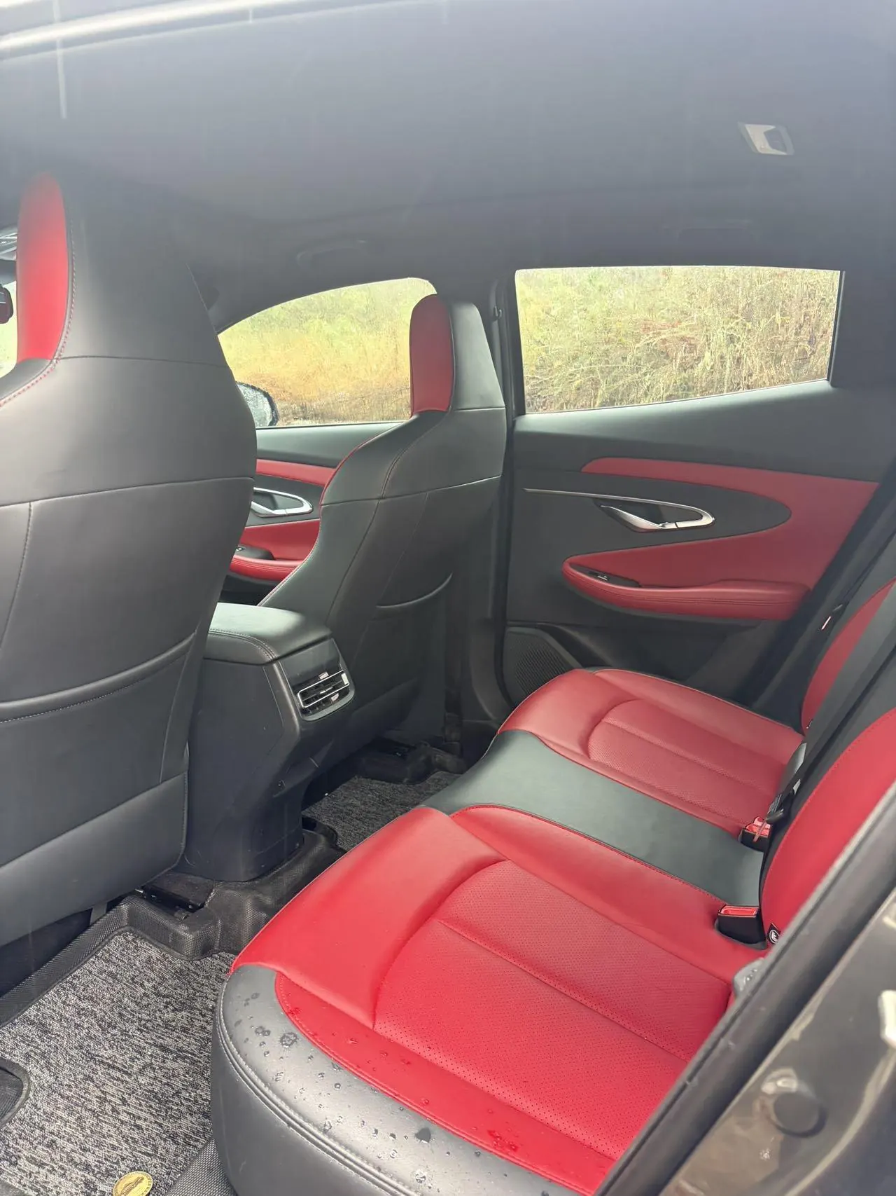 ChangAn 2020 UNI-T 1.5T honorable automatic gear 4