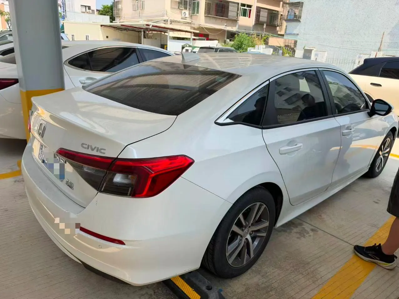Honda 2023 Civic 1.5T CVT 240TURBO Sporty Edition Automatic 5