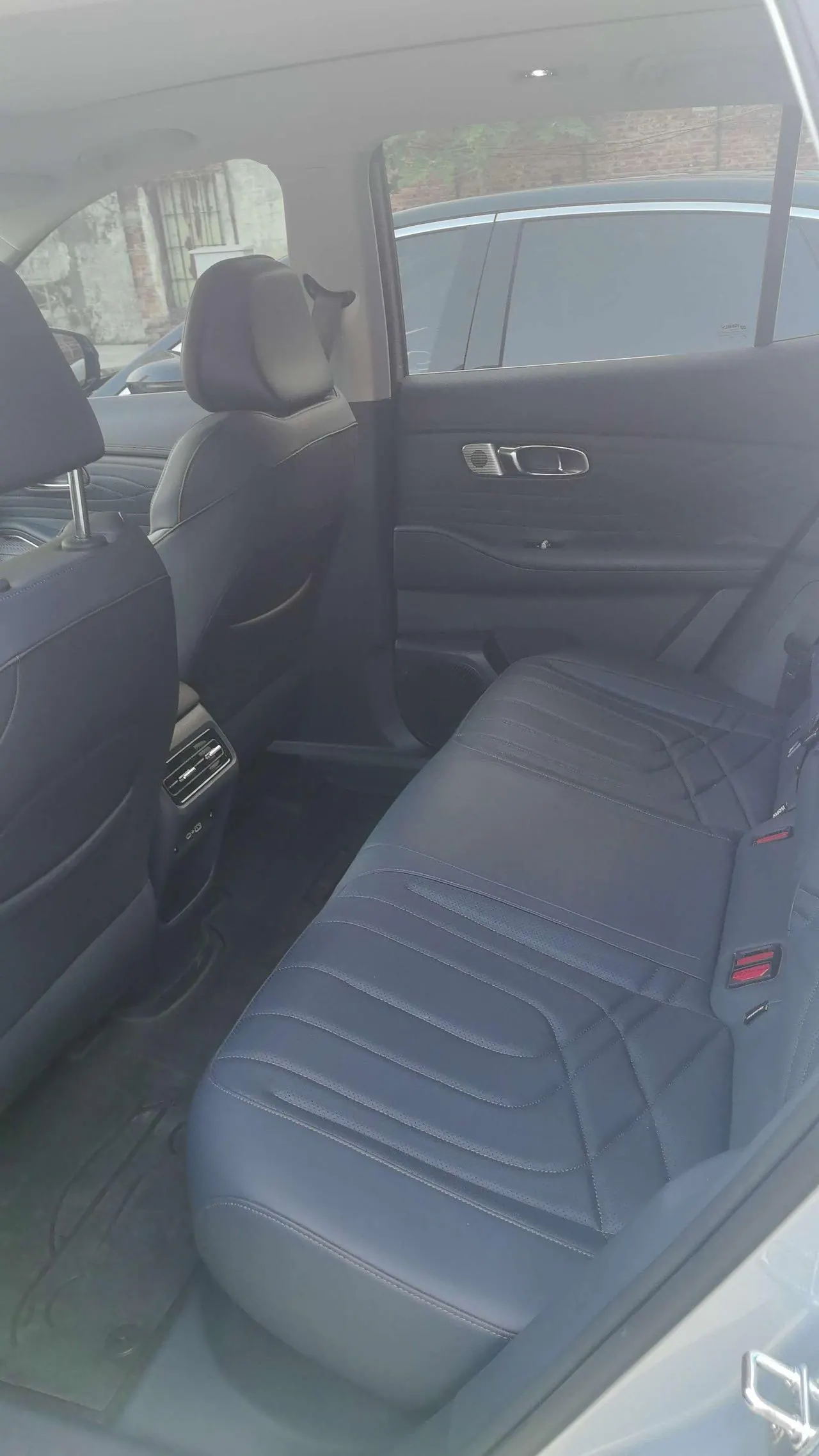 Geely Galaxy 2026 Starship 7 EM-i 1.5 135km Starship Edition Automatic Gear 3
