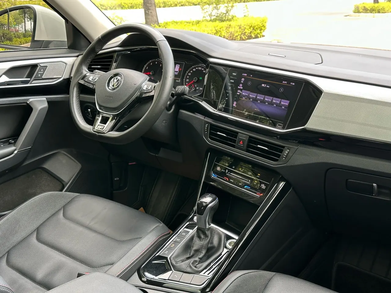 Volkswagen 2020 Tanyue 2.0TSI 330TSI Two-Drive Deluxe Smart Joint Edition Automatic Gear 8