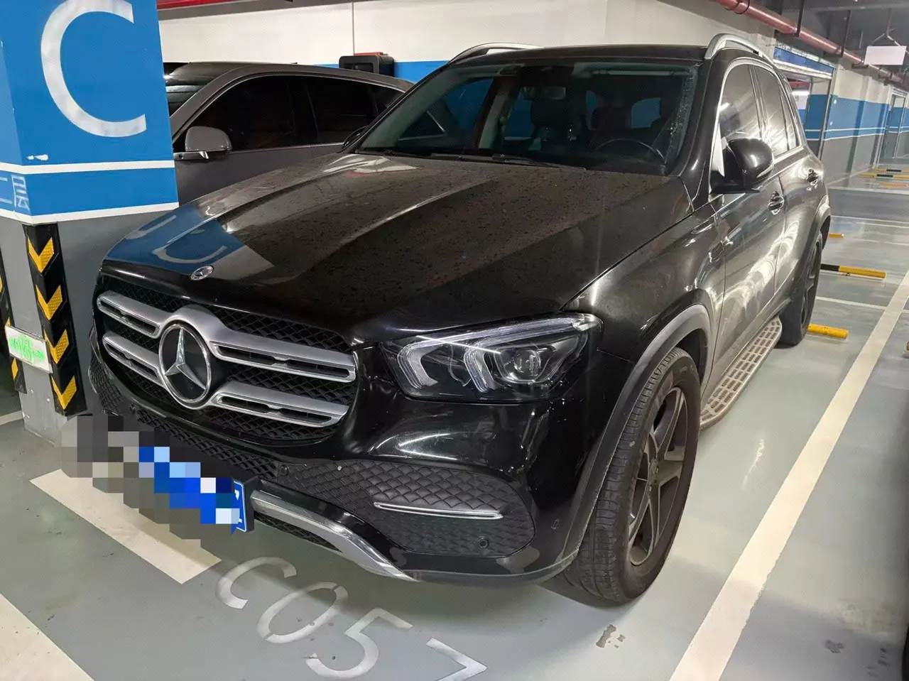 打开图片灯箱:Mercedes Benz GLE (Imported) 2022 GLE 350 4MATIC 2.0T Dynamic Automatic Gear