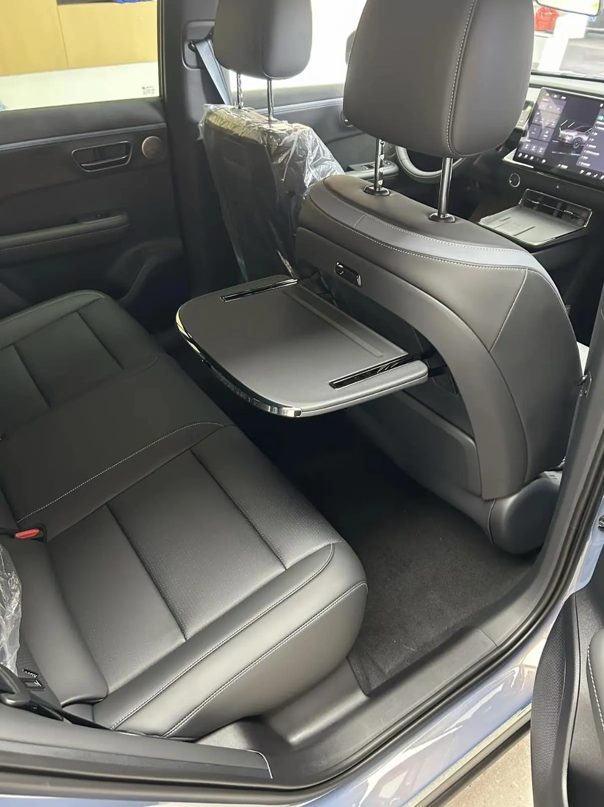 Toyota 2026 platinum wisdom 3X 430 Air automatic gear 4