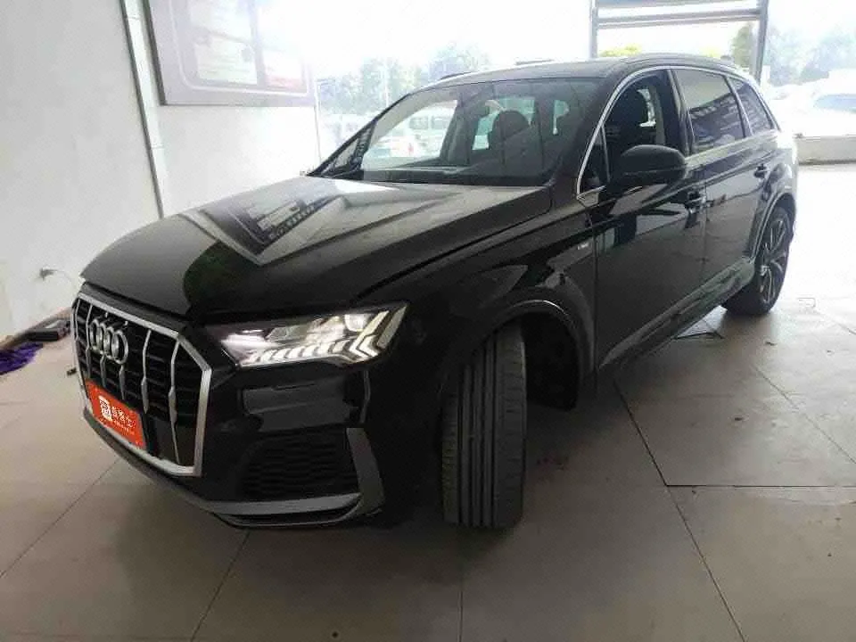 Audi Q7 (Imported) 2023 Q7 48V 3.0TFSI 55TFSI Quattro S line Sports Automatic - View 1