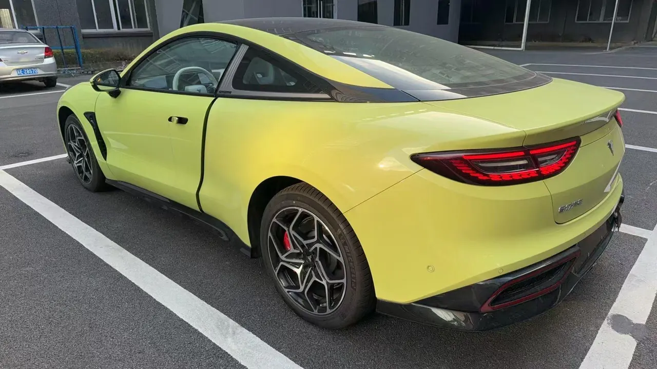 Neta 2023 Neta GT 580 AWD automatic gear 6