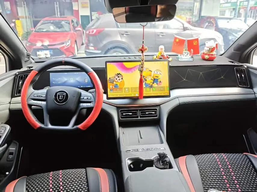 BYD 2026 Song L DM-i 1.5 Stepless 200KM Exceed Automatic Transmission 7