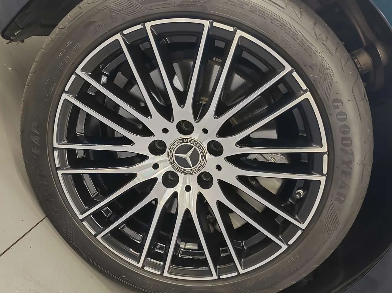 Mercedes Benz Class C 2023 C 260 L 48V 1.5T Sports Edition (Modified) Automatic Gear 12