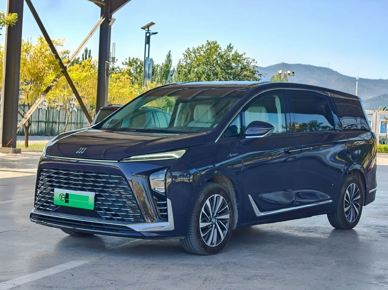 Открыть галерею: Buick 2026 GL8 Lu Zun PHEV 1.5T Luxury Edition Automatic Gear