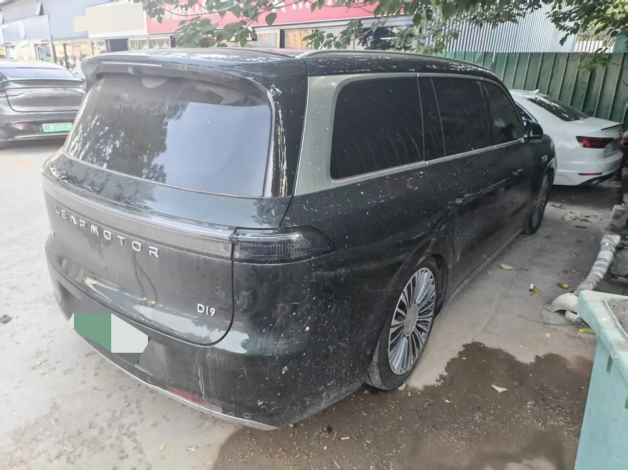 Leapmotor 2026 D 19 500 Zhizun Edition 6-seat Automatic Gear 5