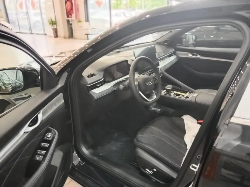 Geely 2026 Xingrui i-HEV 1.5 Zhiqing Hybrid Wangshu Edition Automatic Gear 5