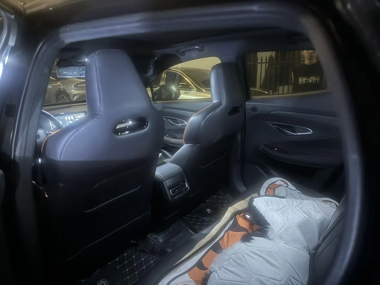 ChangAn 2022 UNI-T 1.5T honorable automatic gear 5
