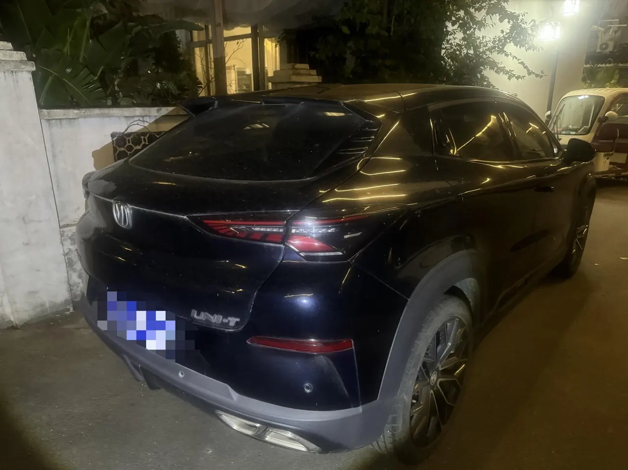 ChangAn 2022 UNI-T 1.5T honorable automatic gear 8