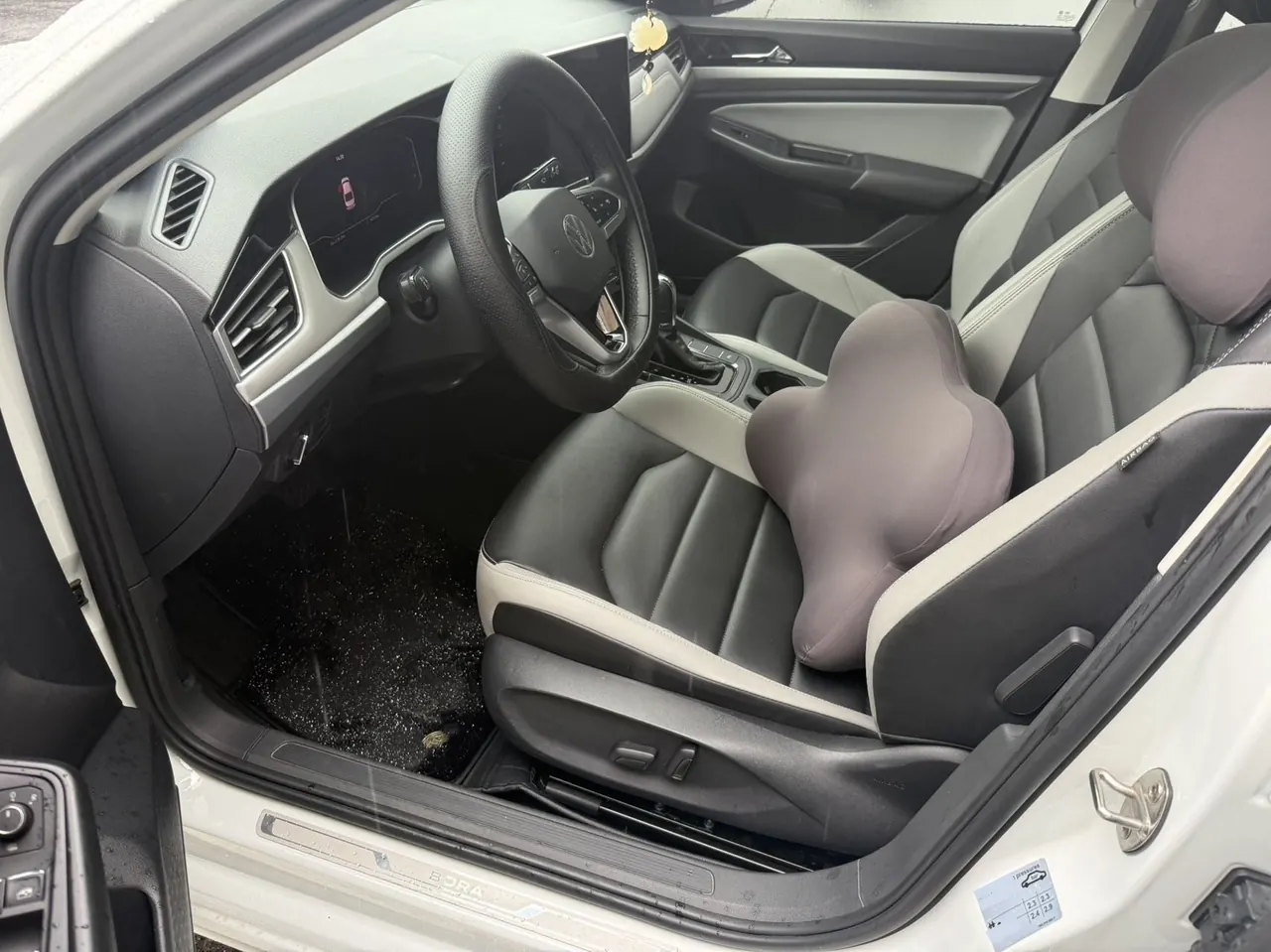 Volkswagen 2023 Bora 1.5TSI 300TSI Zunxing Edition Automatic Gear 3