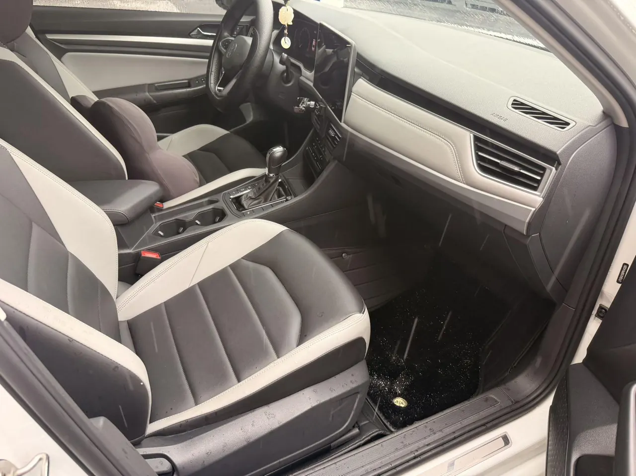 Volkswagen 2023 Bora 1.5TSI 300TSI Zunxing Edition Automatic Gear 4