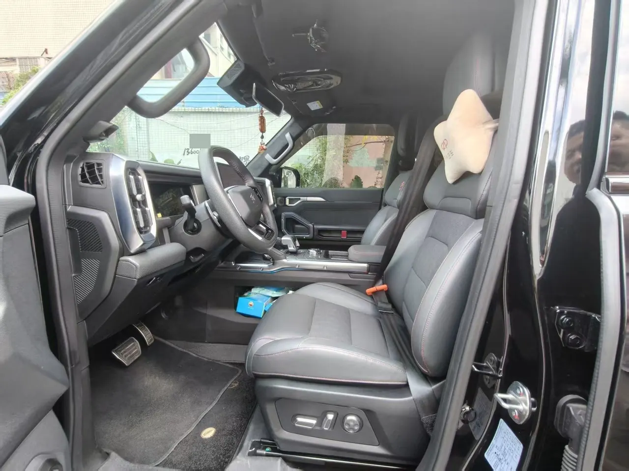 Jetour 2023 Traveler 2.0T Four-Wheel-Drive Cross-Country PRO Automatic 5