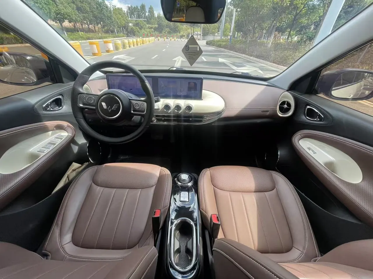 WuLing 2023 Plantronics 410km LingBox Exclusive Automatic Transmission 6