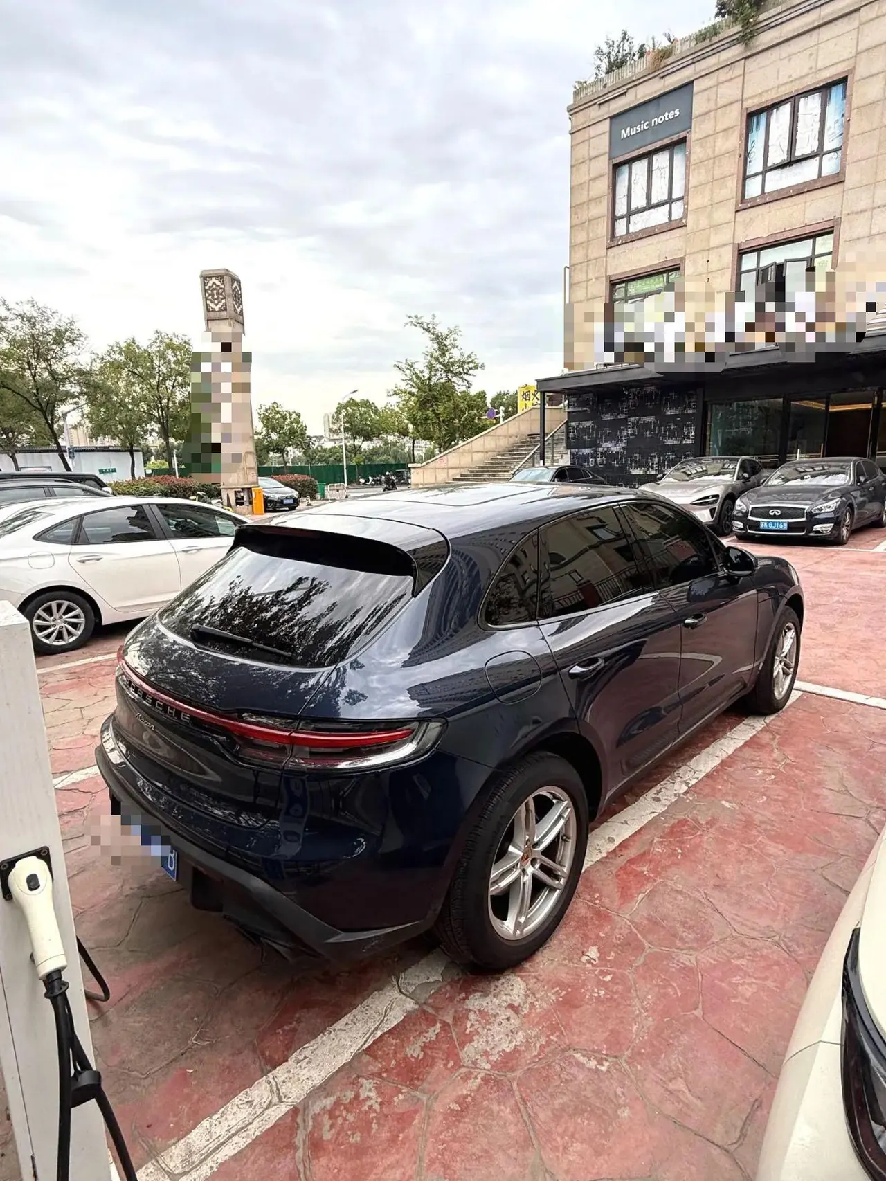 Porsche Macan (Imported) 2022 Macan 2.0T Automatic Gear 6