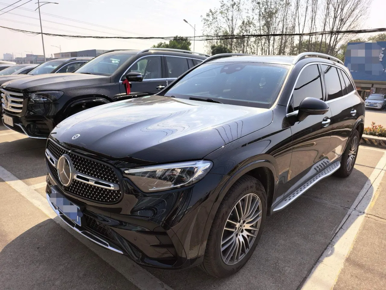 打开图片灯箱:Mercedes Benz 2026 GLC 300 L 4MATIC 48V 2.0T dynamic 5-seat automatic gear