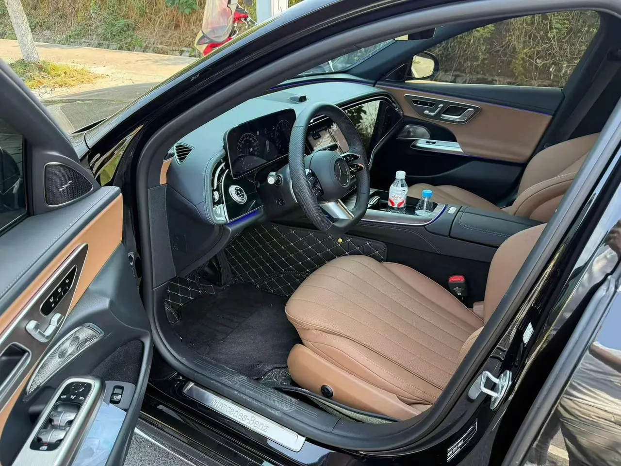 Mercedes Benz E Class 2026 E 300 L 48V 2.0T Luxury (Modified) Automatic Gear 5