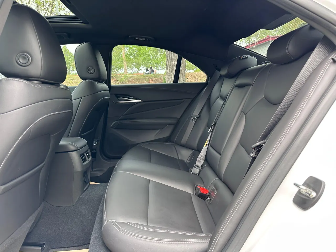 Cadillac 2023 CT4 1.5T 25T Fashion Automatic Gear 4