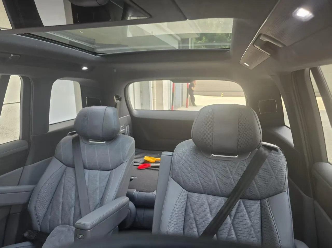 Volkswagen 2026 ID.ERA 9X Ultra 4-wheel drive automatic gear 5