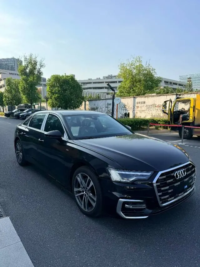 Audi 2026 A6L 2.0TFSI 40TFSI Deluxe Dynamic Automatic 2