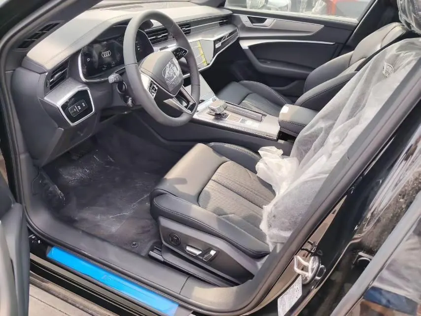 Audi 2026 A6L 2.0TFSI 40TFSI Deluxe Dynamic Automatic 6
