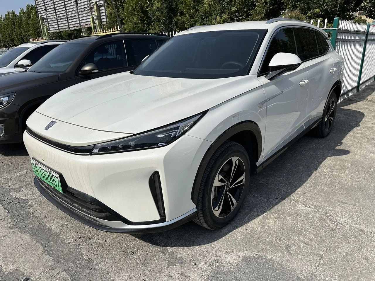 Roewe 2024 D5X DMH 1.5T 135 Smooth Edition Automatic Gear - View 1