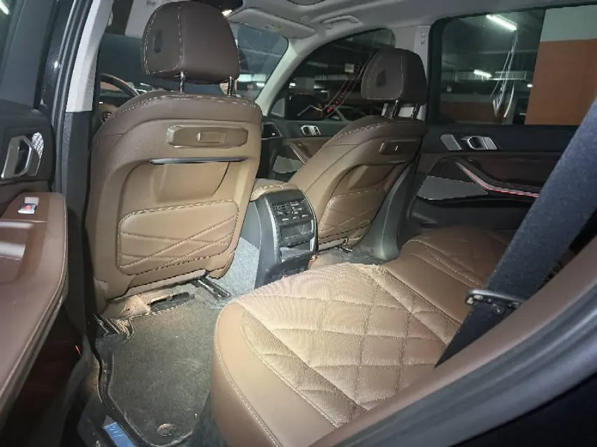BMW 2023 X5 xDrive30Li 48V 2.0T exclusive m sports obsidian night suit automatic gear 3