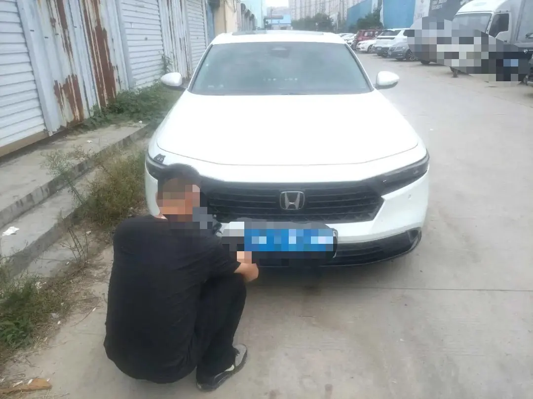 Honda 2023 11th Generation Accord 1.5T Stepless 260TURBO Excellent Automatic Gear 2