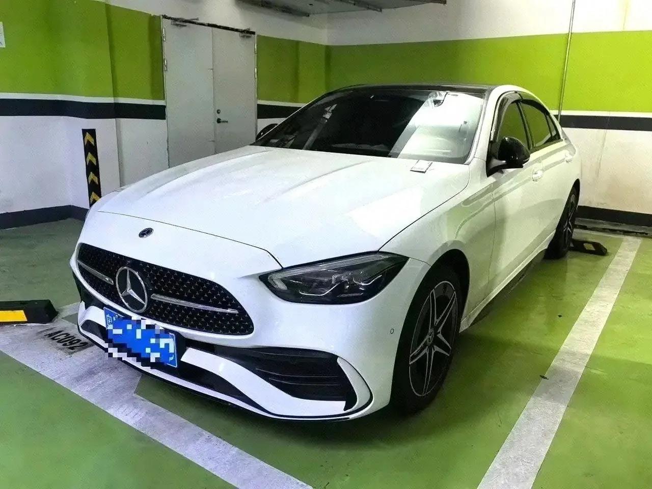 Open image lightbox: Mercedes Benz Class C 2024 C 260 L 48V 1.5T Hao Night Sports Edition (Modified 3) Automatic Gear