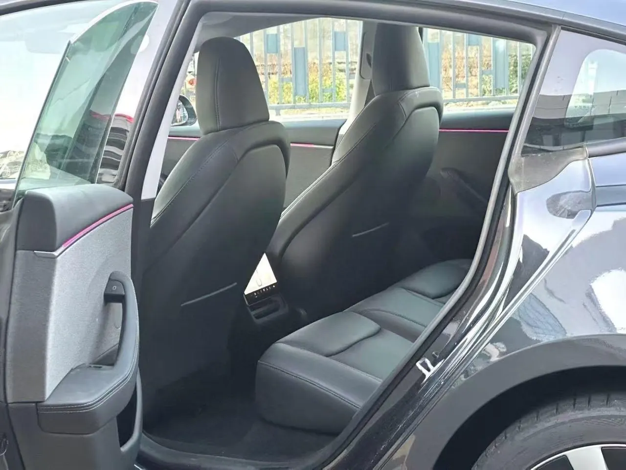 Tesla 2023 Model 3 Rejuvenation Edition Rear Wheel Drive Automatic Transmission 3