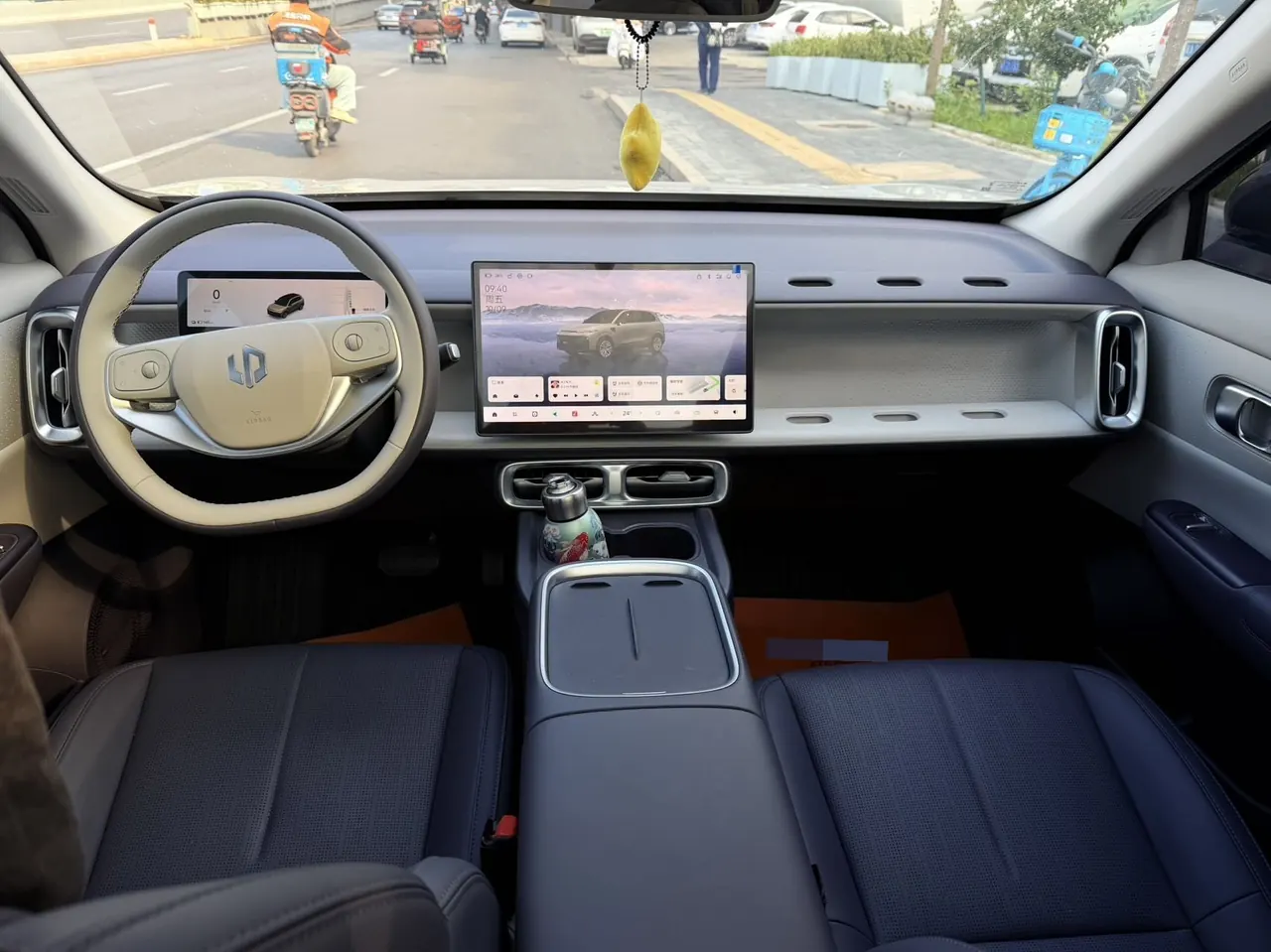 Leapmotor 2025 B 10 510 Enjoy Smart Driving Edition Automatic Gear 8