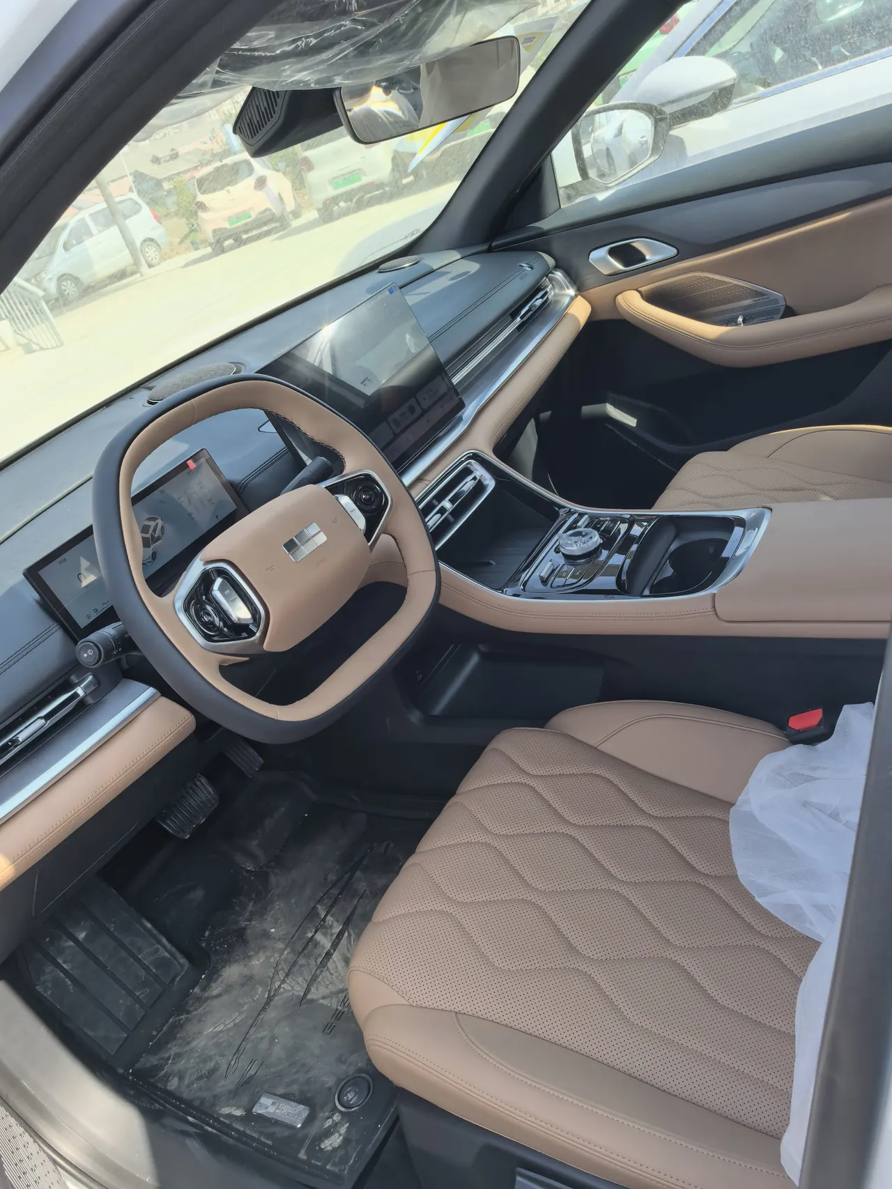 Geely Galaxy 2025 A7 EM-i 1.5 150km Premium Edition Automatic Gear 6