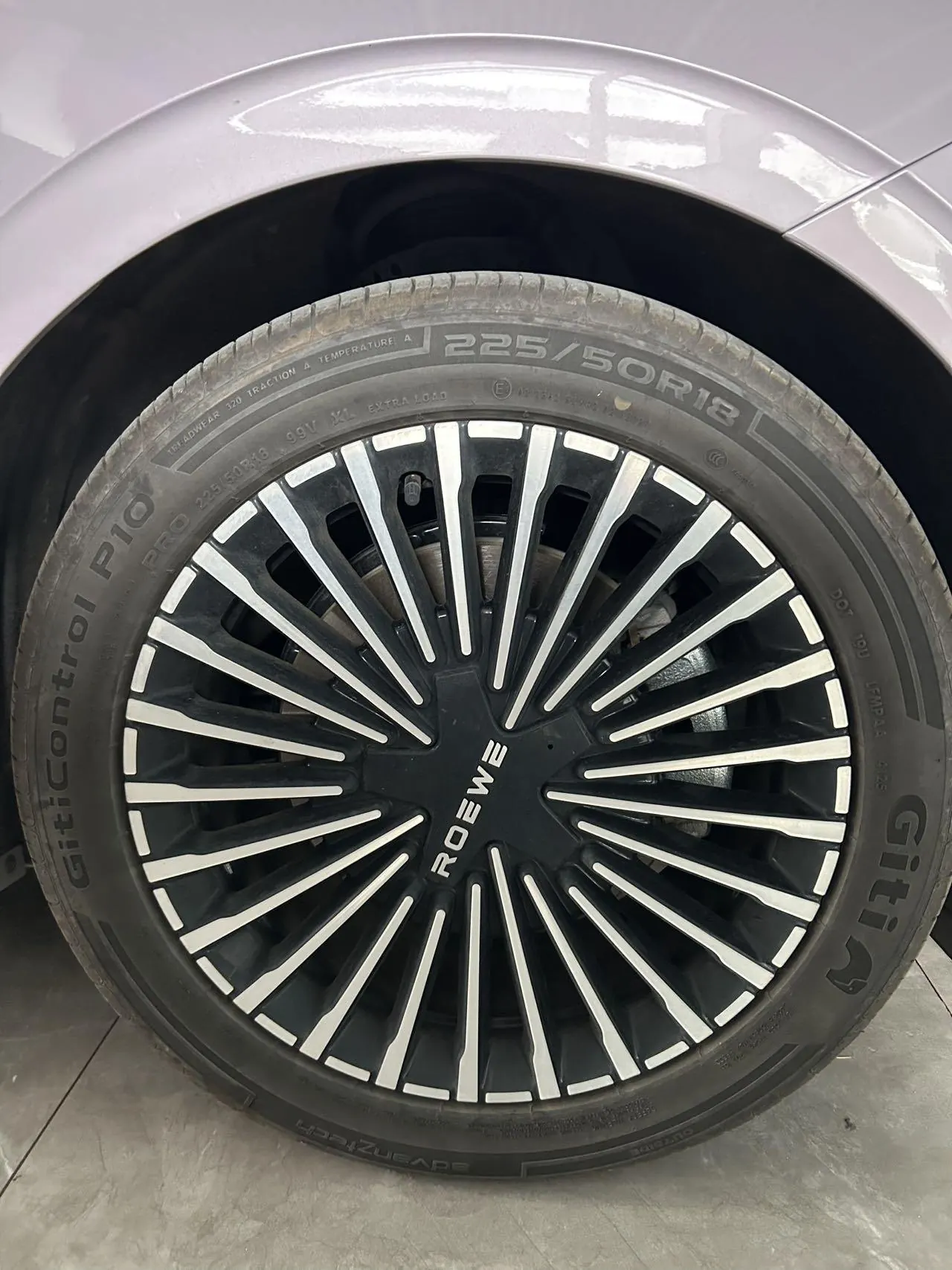 Roewe 2025 M7 DMH 1.5 160km Pleasant Edition Automatic Gear 4