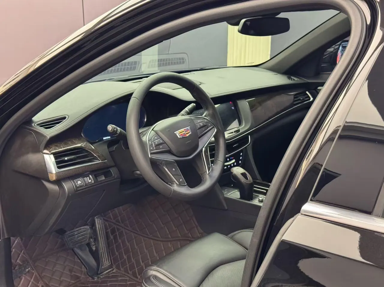 Cadillac 2022 CT6 2.0T 28T luxury automatic gear 4