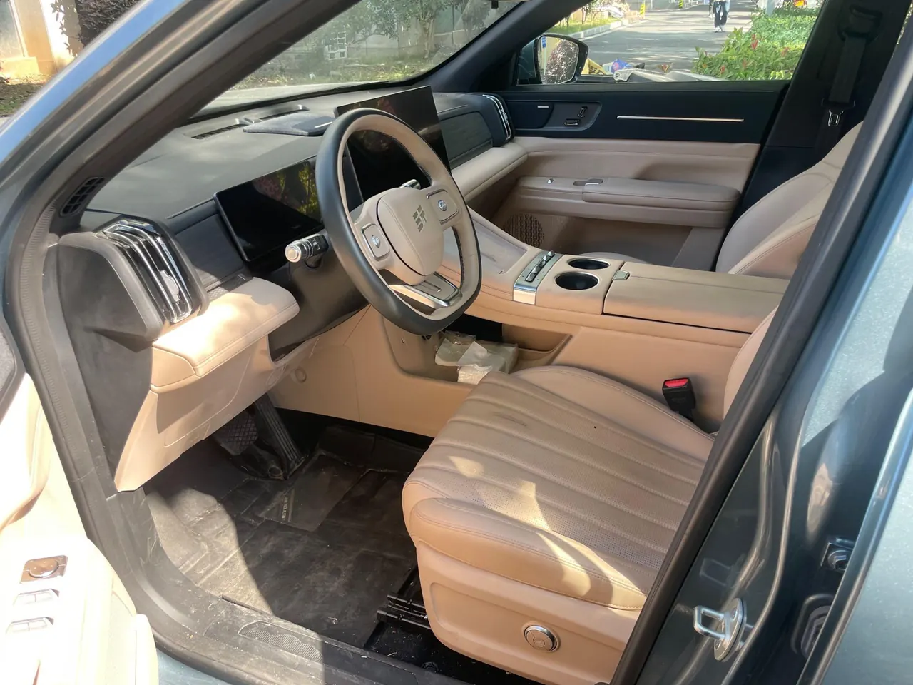 Jetour 2025 X70L 2.0TD flagship 7-seat automatic gear 3