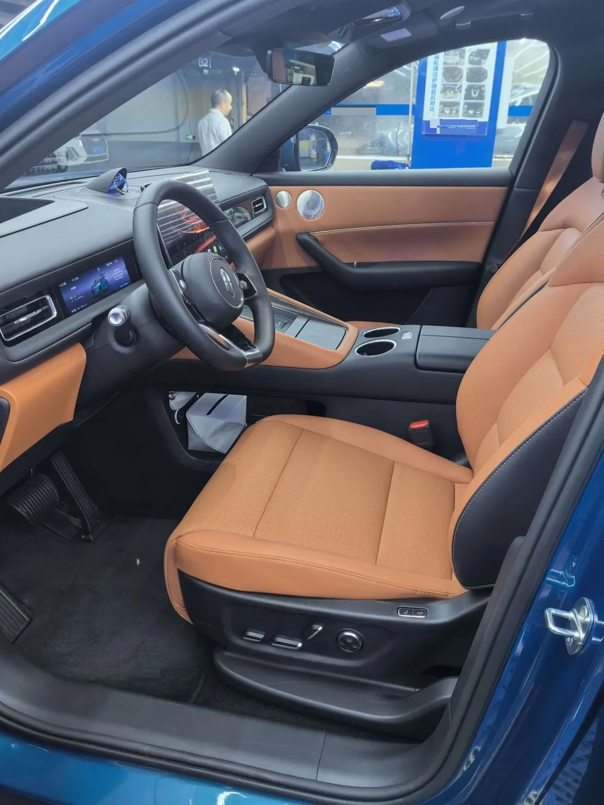 AITO 2026 AITO M6 EV Max Long Endurance Edition Automatic Gear 3