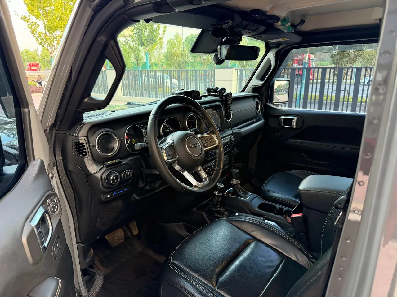 Jeep herdsman New Energy (Imported) 2021 herdsman 4xe 2.0T Sahara Automatic 5
