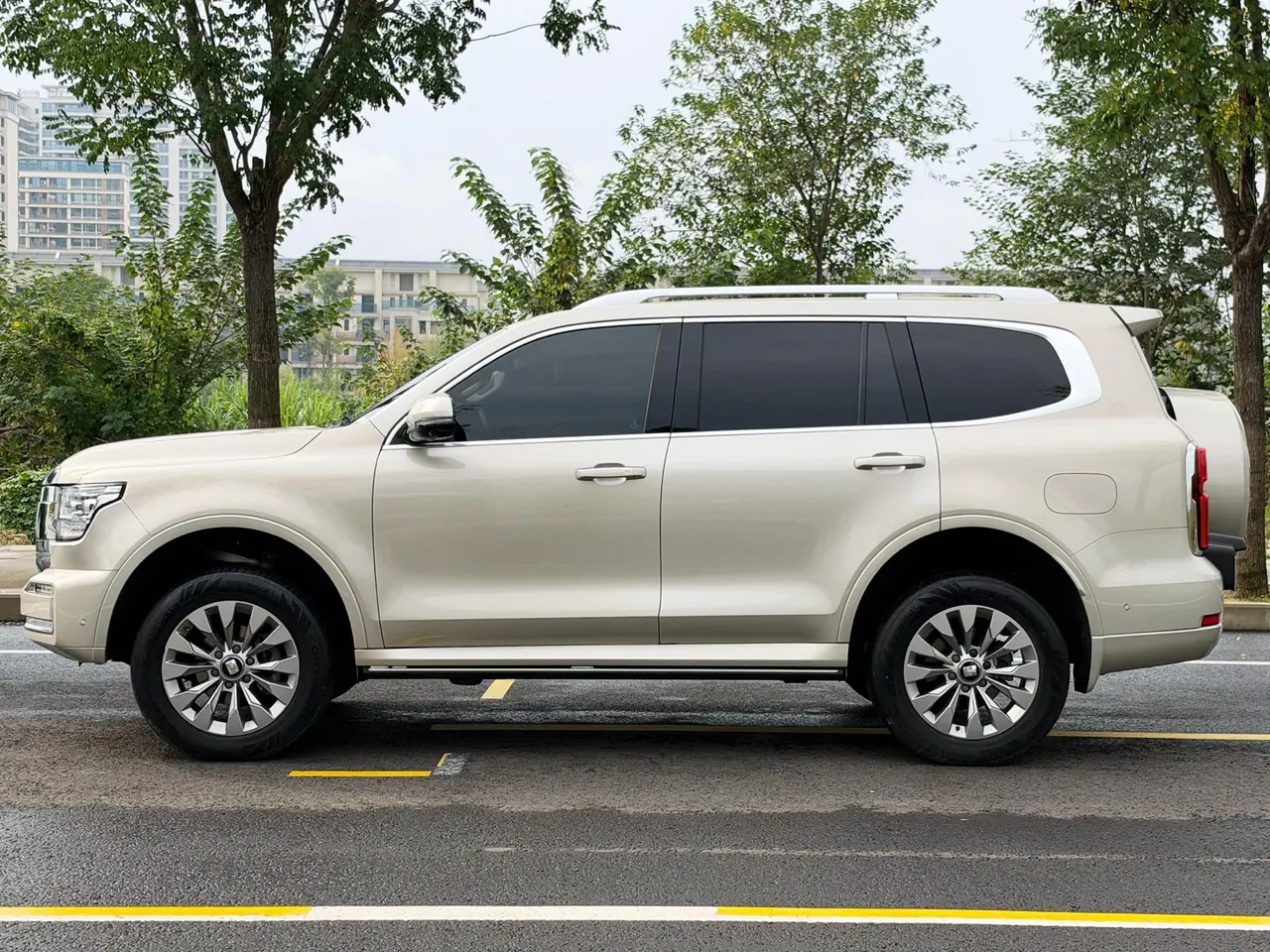 Tank 2022 Tank 500 48V 3.0T Sports Edition 5-seat Automatic Gear 4