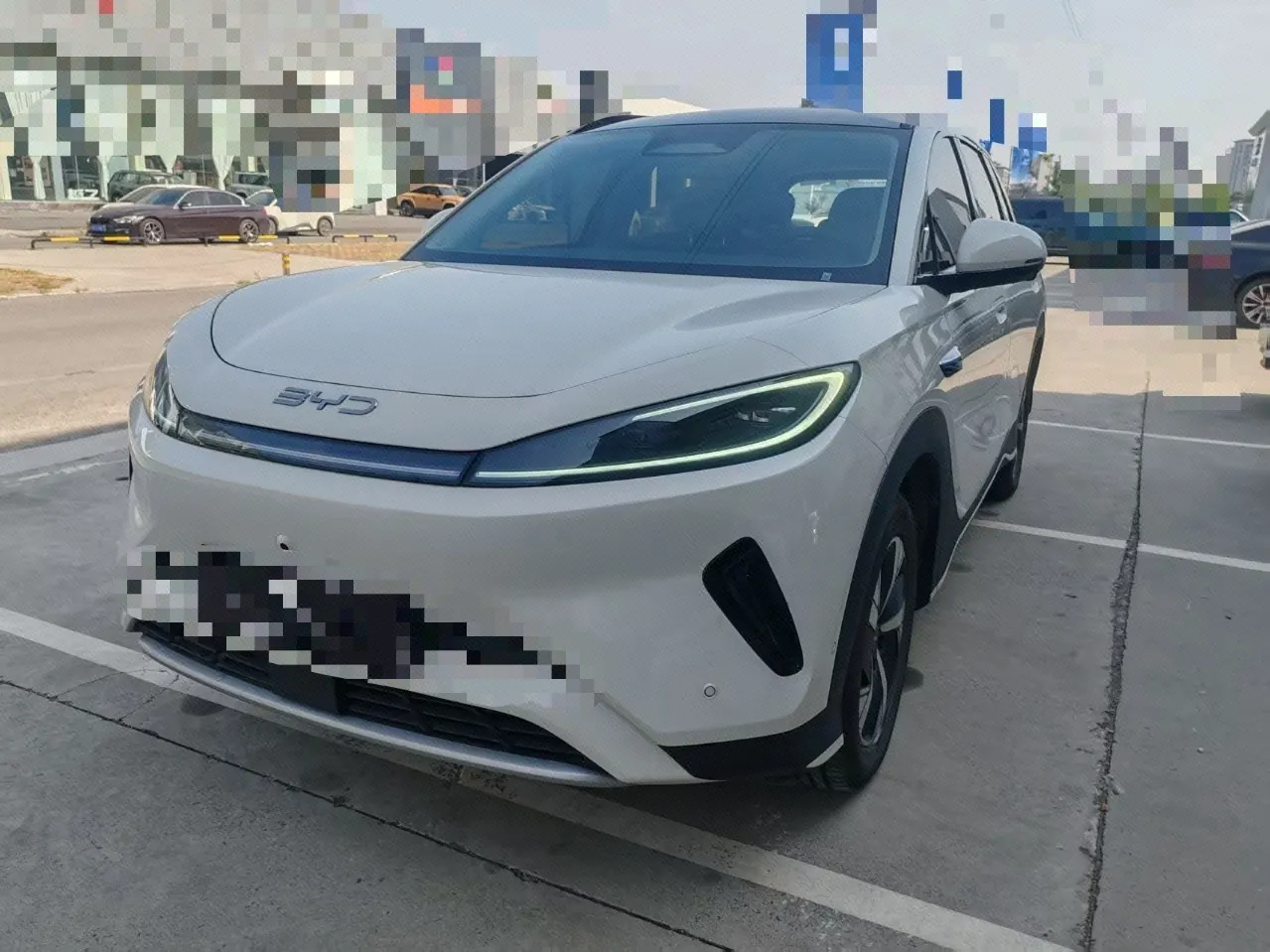 BYD 2025 Sea Lion 05 EV 520KM Zhihang Edition Automatic Gear - View 1