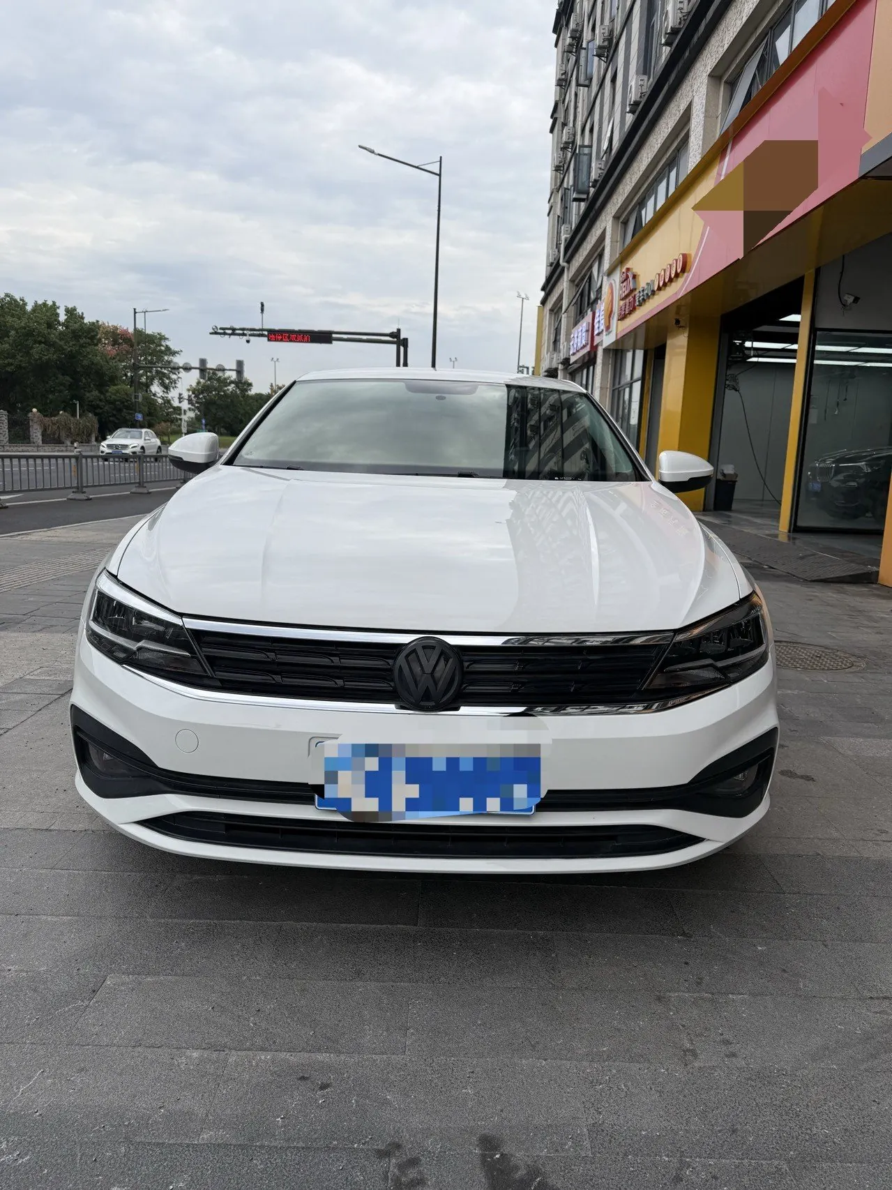 Volkswagen 2021 Ling Du 1.4TSI 230TSI Fashion Edition Automatic Gear 3