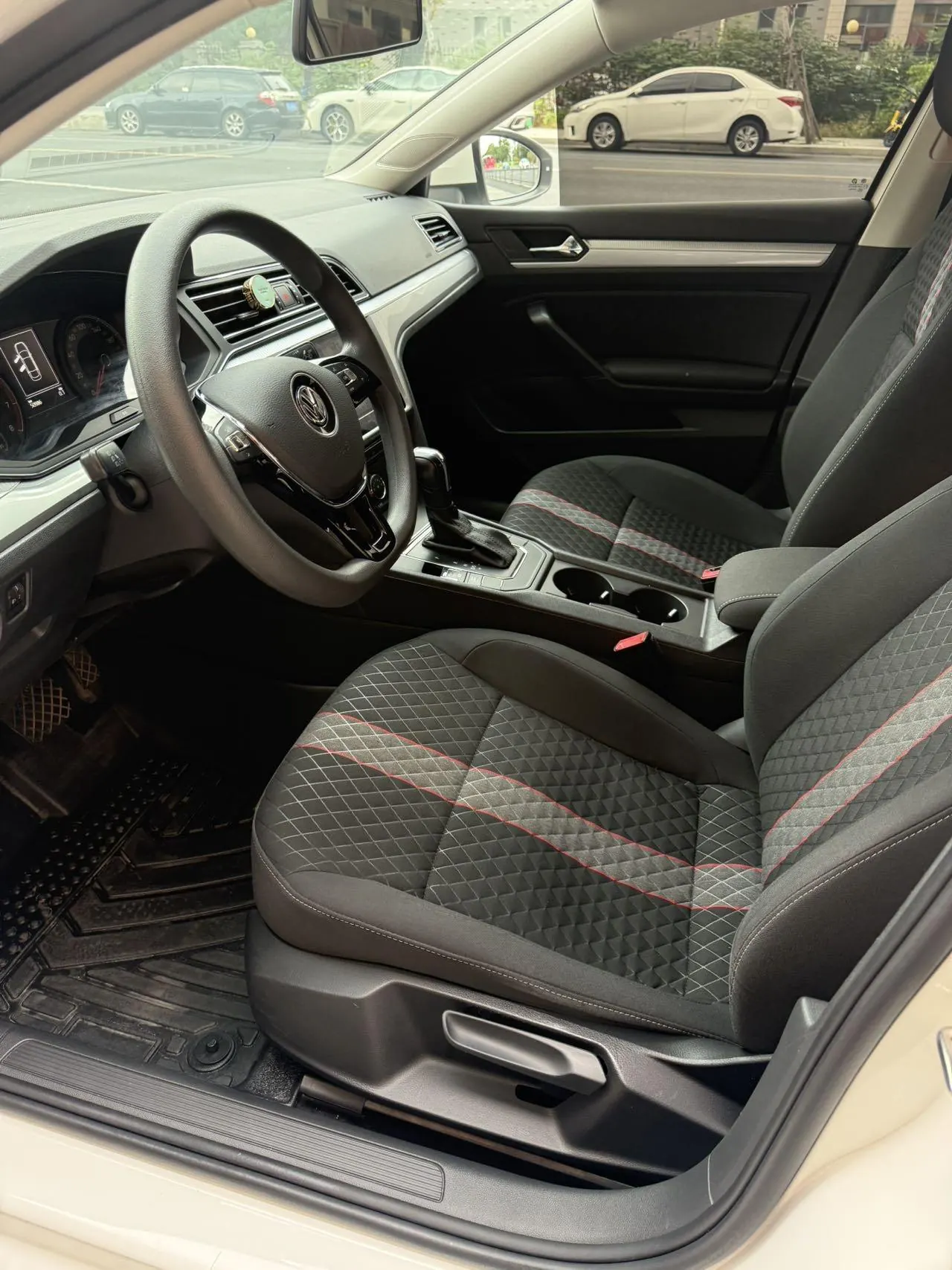 Volkswagen 2021 Ling Du 1.4TSI 230TSI Fashion Edition Automatic Gear 4