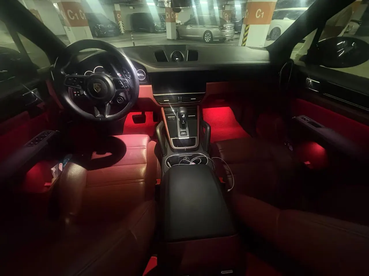 Porsche Cayenne (Imported) 2019 Cayenne 3.0T Automatic 5