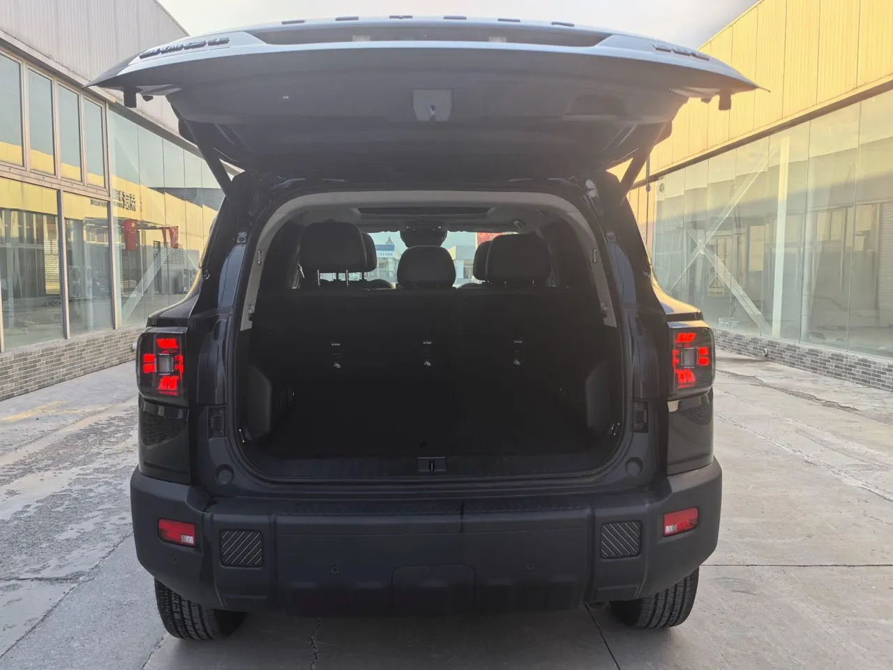 Jetour 2025 Freeman 1.5TD Discovery Automatic 10