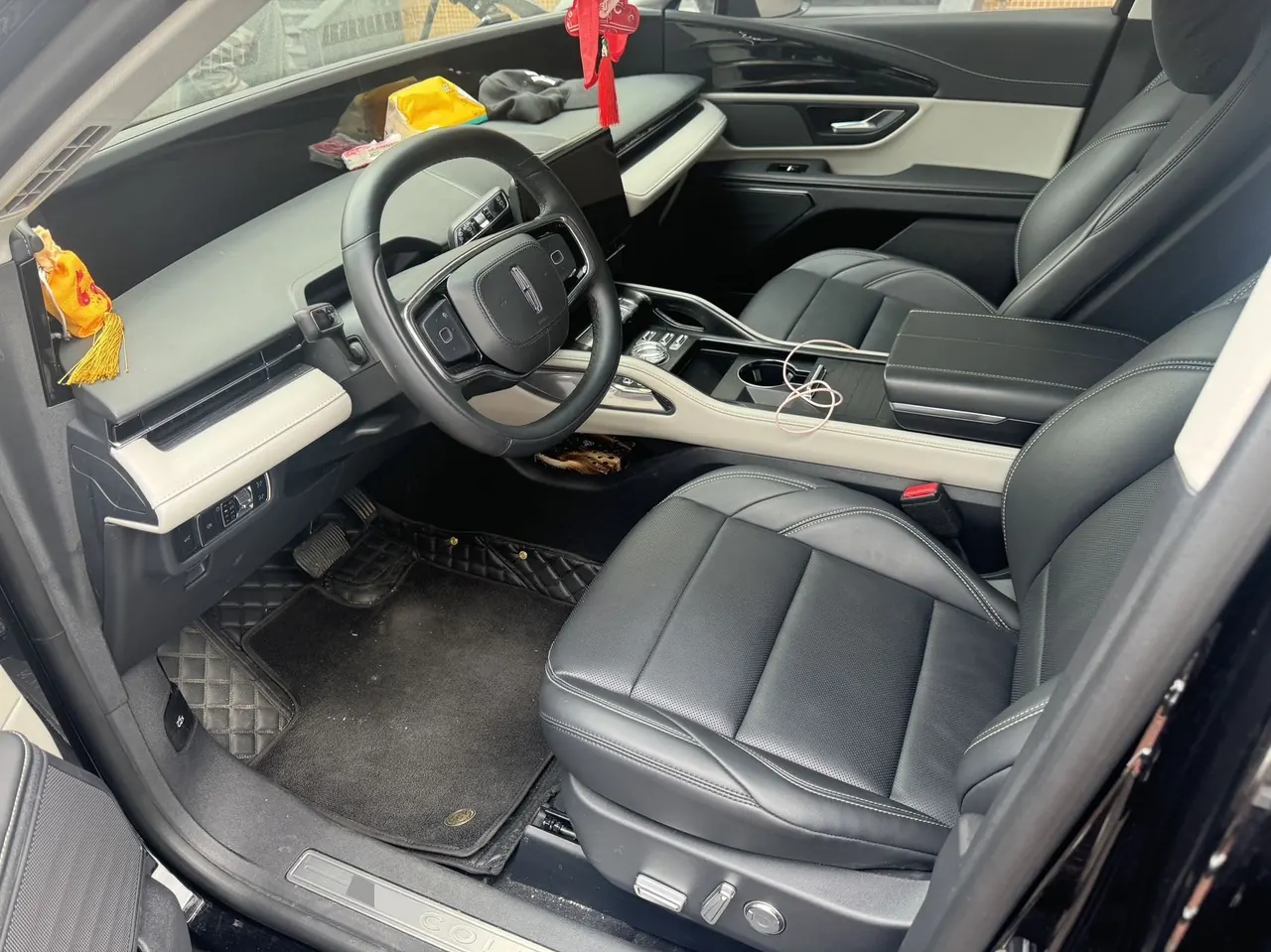 Lincoln 2025 Voyager 2.0T Stepless Four-wheel Drive Premium Edition Automatic Gear 3