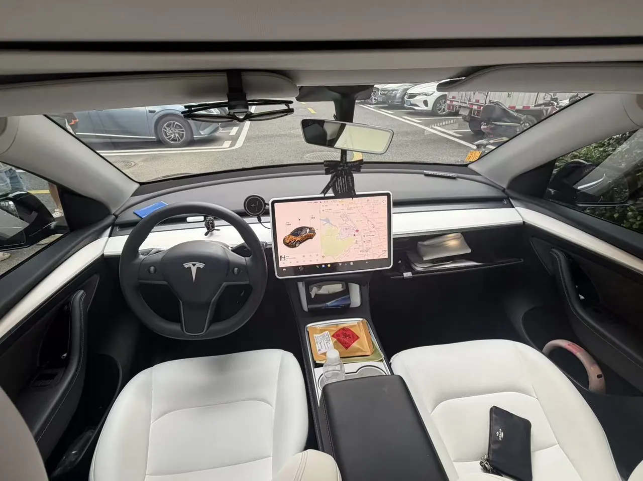 Tesla 2021 Model Y Standard Endurance Rear Drive Automatic Gear 4